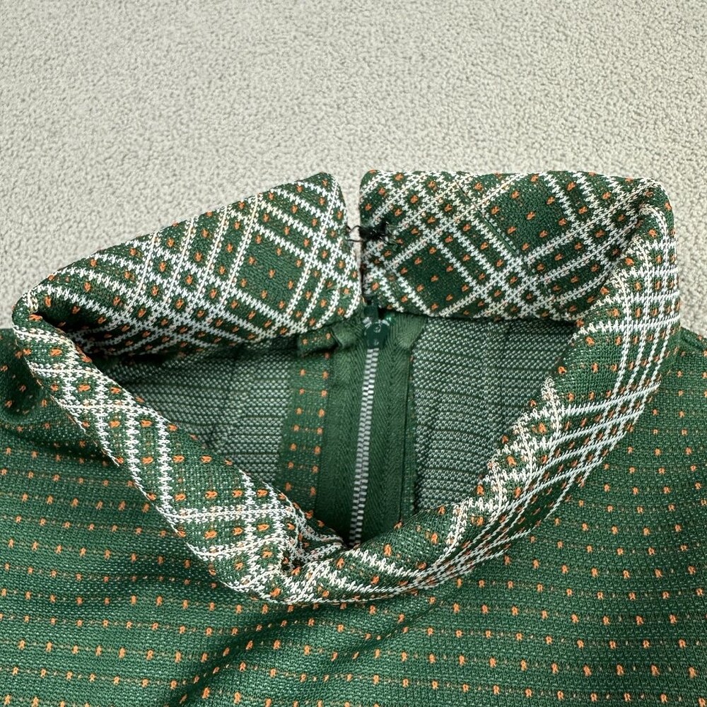 Vtg 70s Polyester Knit Green Dress w/ Belt Polka Dot High Neck 32B 26W 34L - Picture 8 of 9